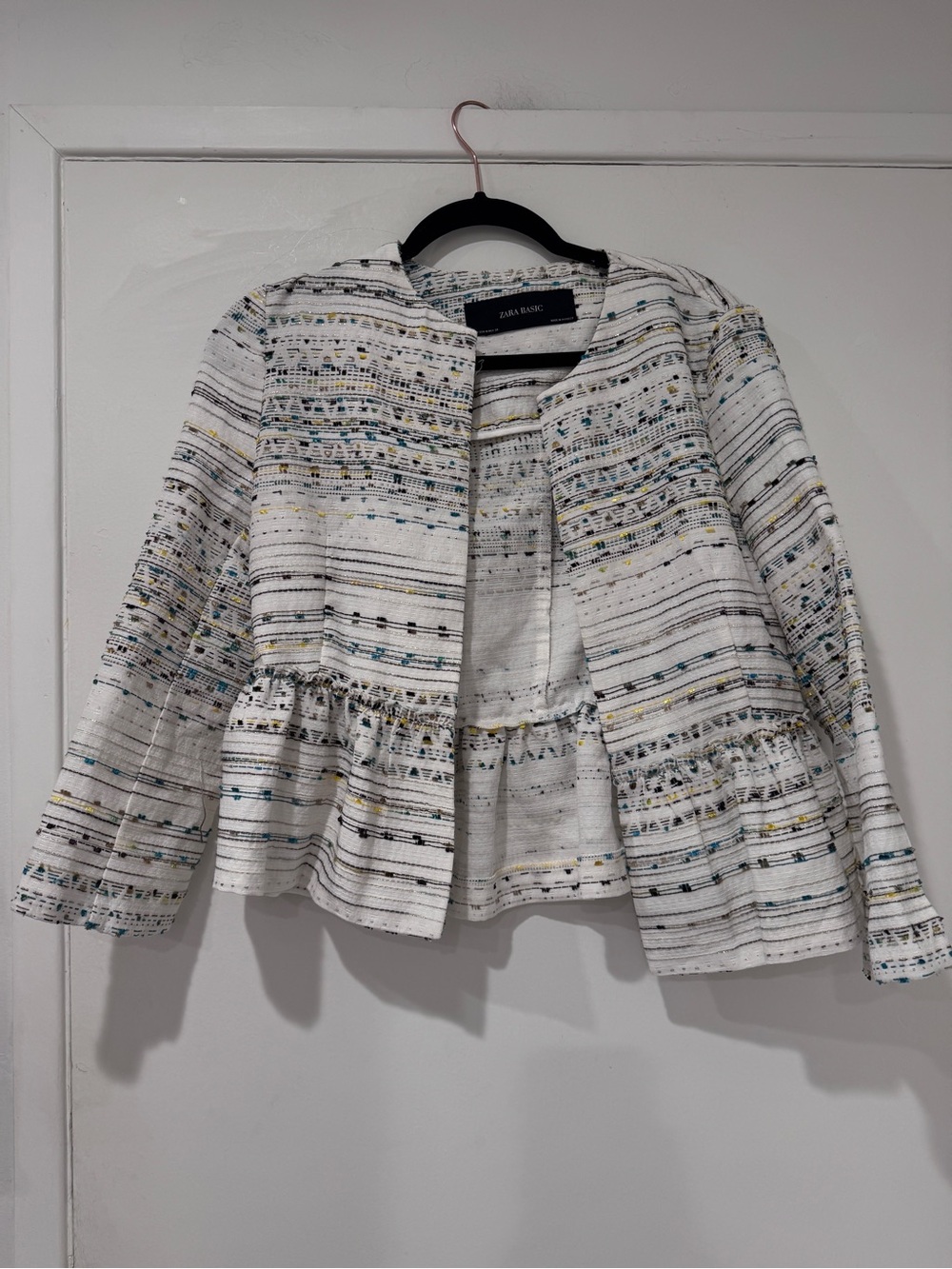 Zara Textured Peplum Jacket Blazer White Metallic Thread Open Front Size M - Picture 5 of 11